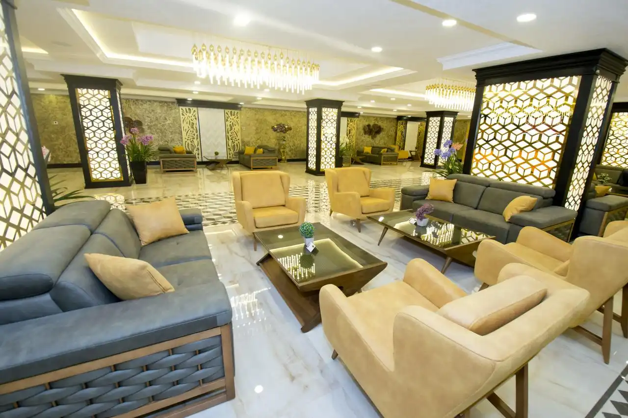 rich-hotel-52.webp