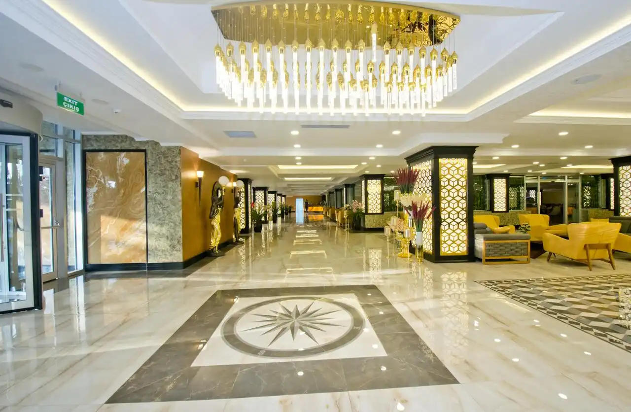 rich-hotel-55.webp